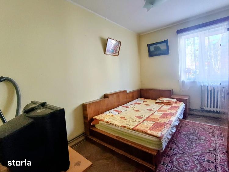Apartament cu 3 camere în Traian