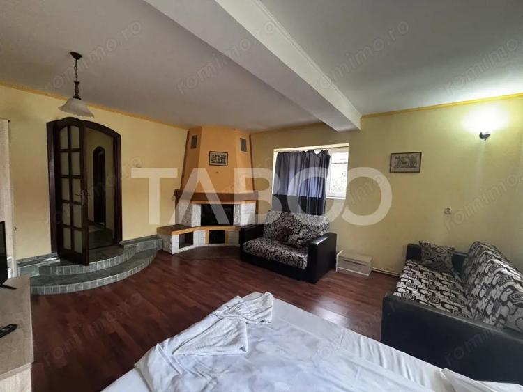 Casă cu 5 camere cu Teren 250 Mp în Cisnădioara