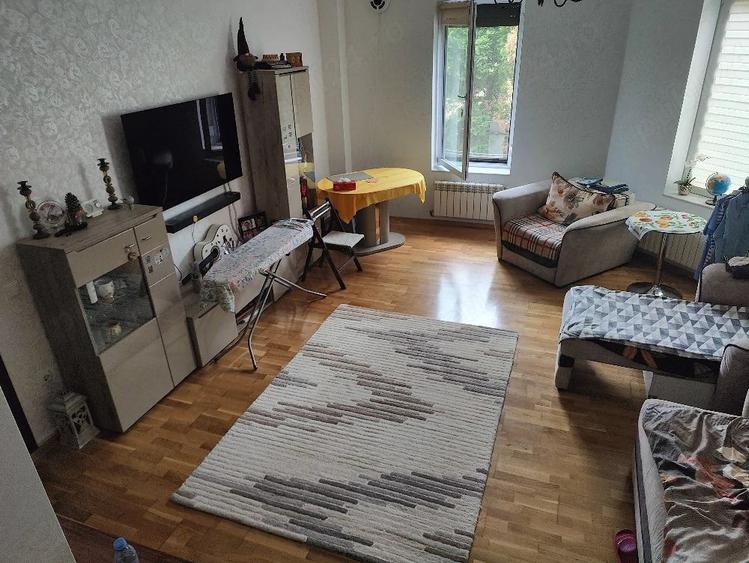 Apartament cu 2 camere decomandat în Bucium