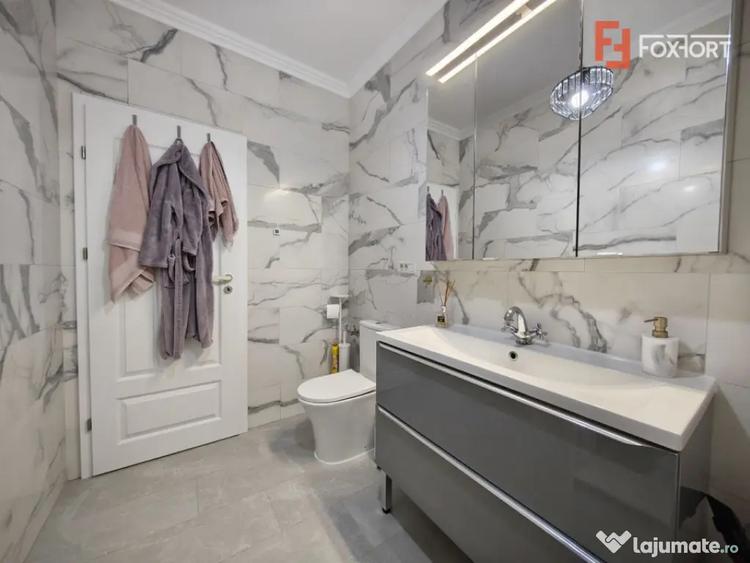 Apartament cu 3 camere decomandat în Girocului