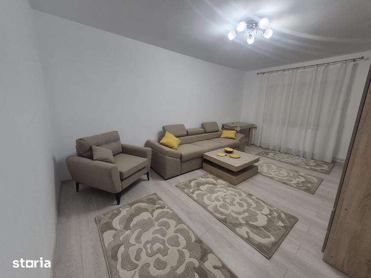 Apartament cu 2 camere decomandat în Tomis III