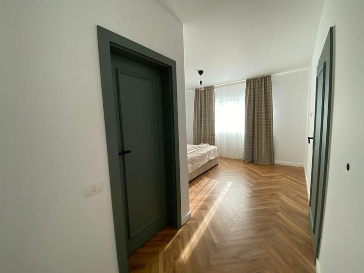 Casă individuală cu 4 camere cu Teren 731 Mp în Moșnița Nouă