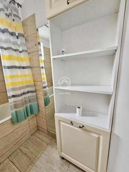 Apartament cu 3 camere decomandat în Mărăști