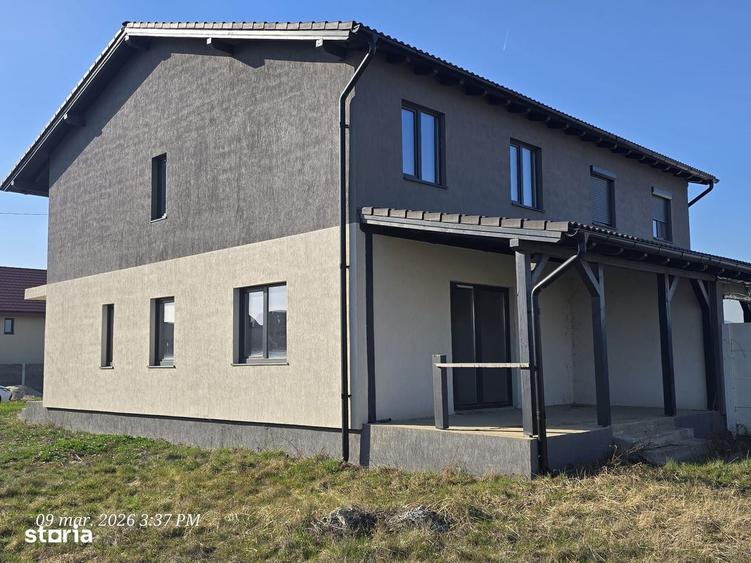 Casă cu 3 camere în Gara de Nord
