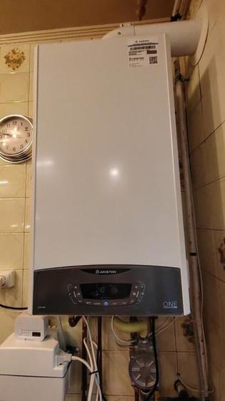 Apartament cu 4 camere în Drumul Taberei