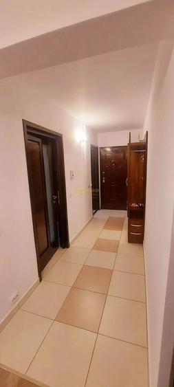 Apartament cu 2 camere semidecomandat în Gară