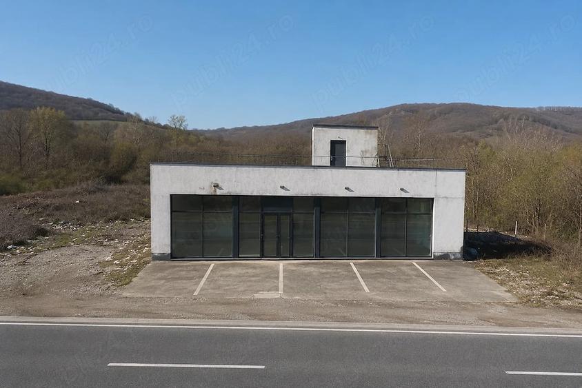 Spațiu comercial, în Central