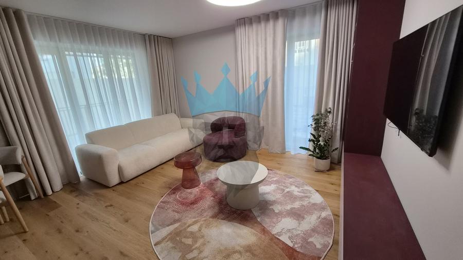 Apartament cu 3 camere decomandat, mobilat în Unirii