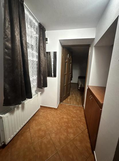 Garsonieră decomandată în Mehala