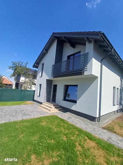 Casă cu 3 camere cu Teren 540 Mp în Central