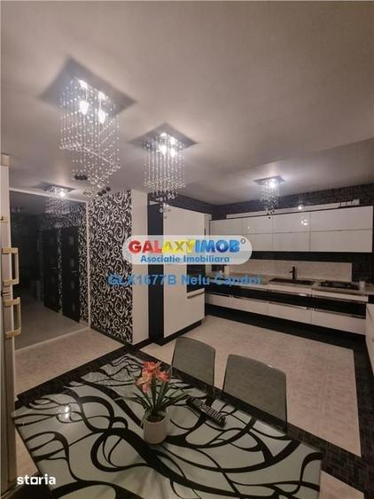 Casă cu 4 camere cu Teren 250 Mp în Central