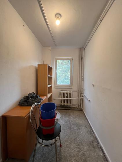 Apartament cu 2 camere semidecomandat, mobilat în Mănăștur