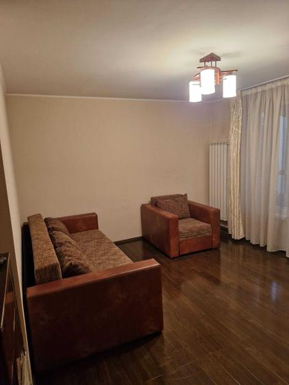 Apartament cu 2 camere decomandat, mobilat în Ultracentral