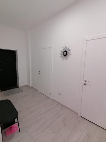 Apartament cu 3 camere, mobilat în Răcădău