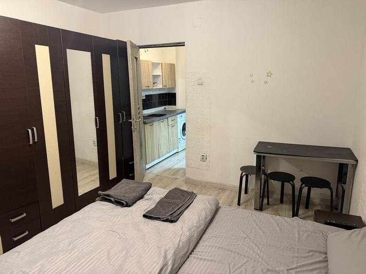 Garsonieră semidecomandată în UTA