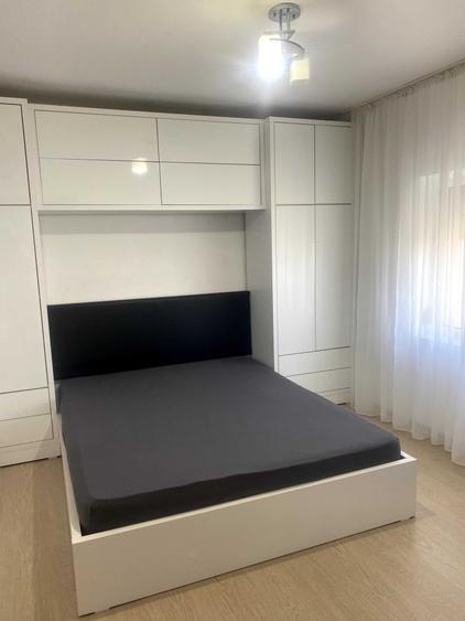 Apartament cu 2 camere decomandat în Ultracentral