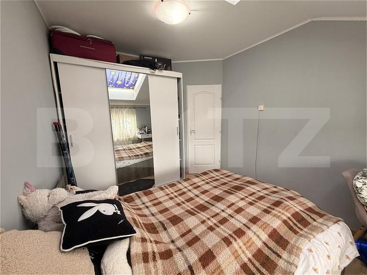 Apartament cu 2 camere semidecomandat, mobilat în Florești