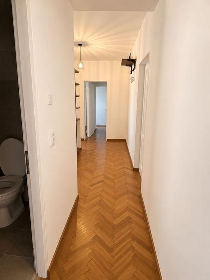 Apartament cu 3 camere decomandat în Spitalul Județean