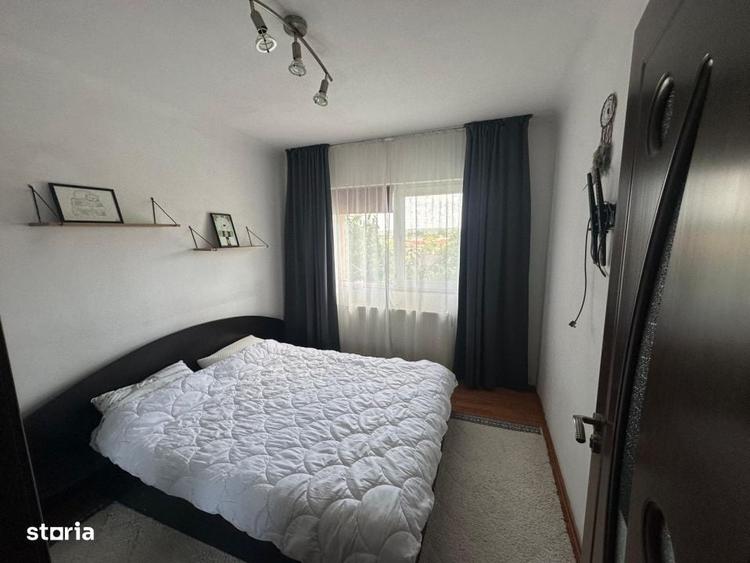 Apartament cu 2 camere decomandat în Rovine