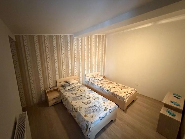 Apartament cu 3 camere semidecomandat în Bragadiru