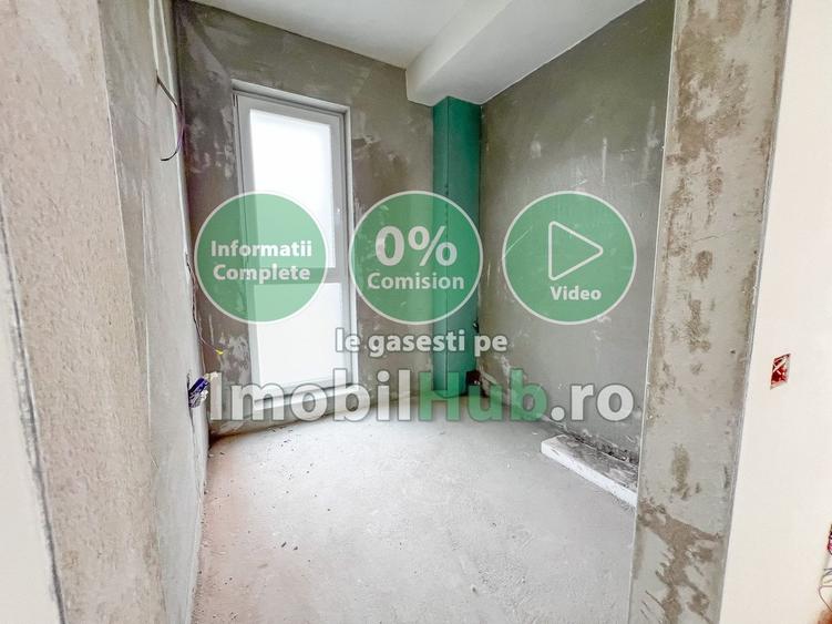 Casă individuală cu 6 camere cu Canalizare în Becaș