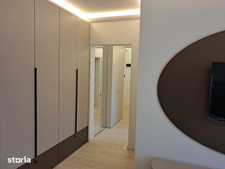 Apartament cu 2 camere decomandat în Calea București