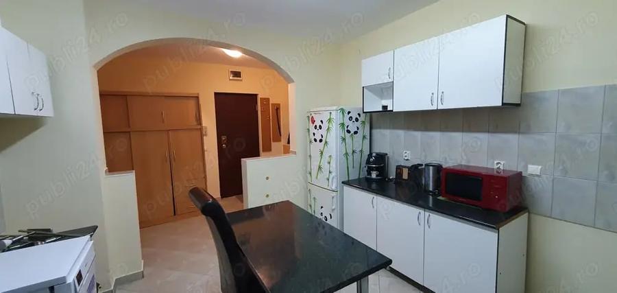 Apartament cu 2 camere decomandat în Lotus