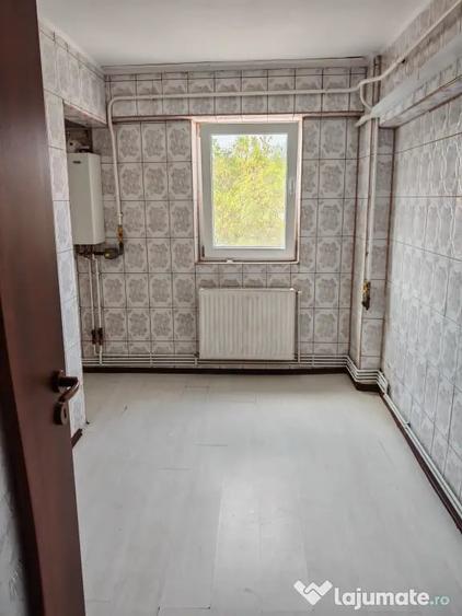 Apartament de vanzare - 6