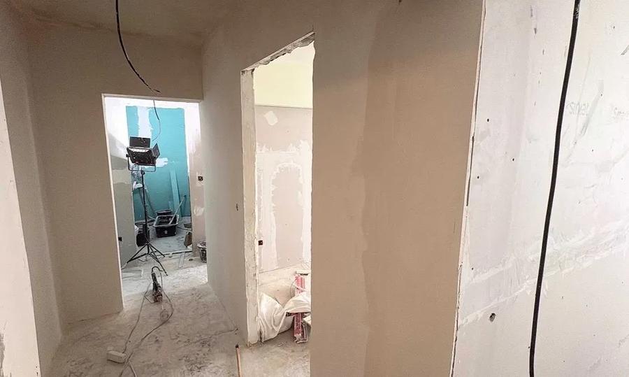 Apartament cu 3 camere decomandat în Drumul Taberei