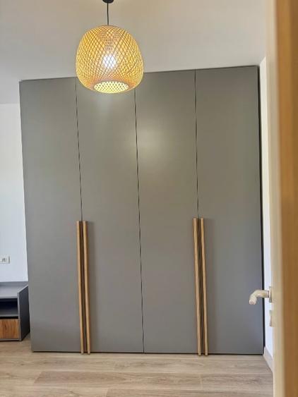 Apartament cu 3 camere decomandat, mobilat în Astra