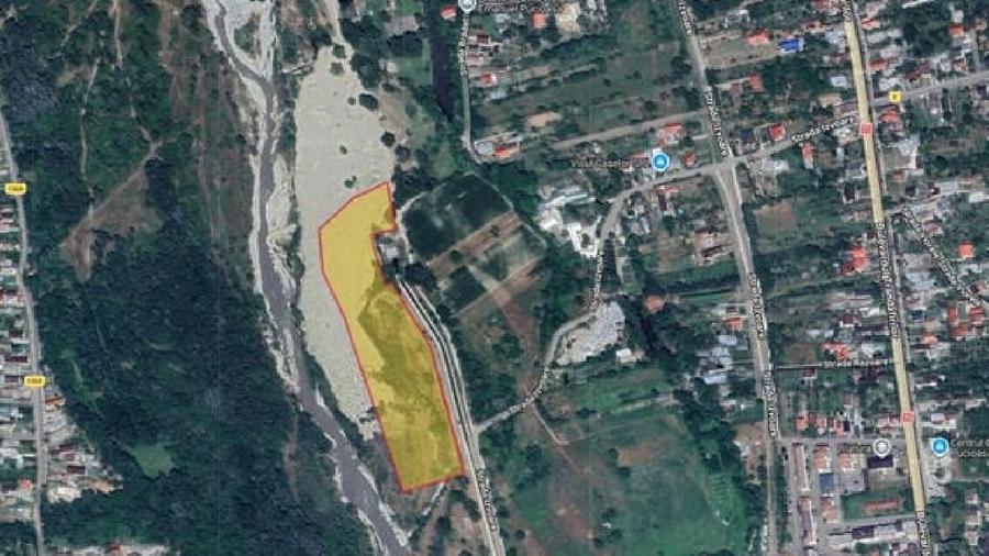 Teren agricol extravilan de 26000 mp, în Central