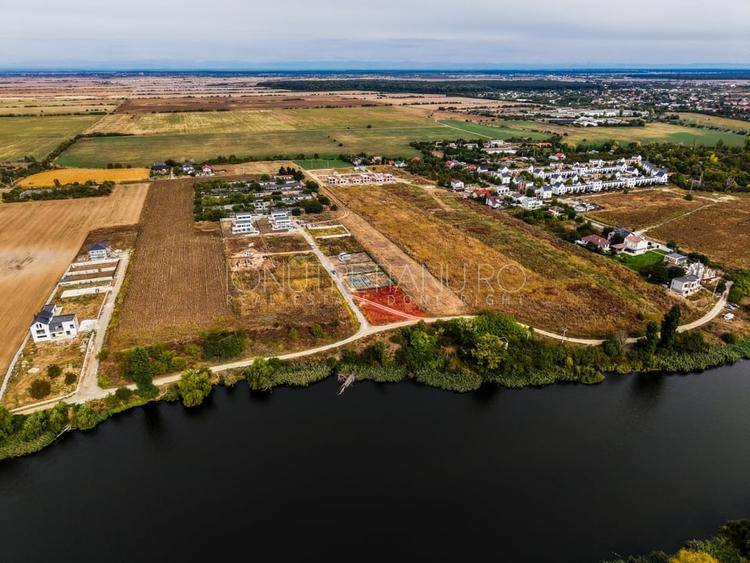 Teren Construcții intravilan de 1200 mp, în Balotești