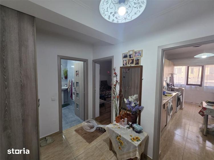 Garsonieră decomandată în Valea Lupului
