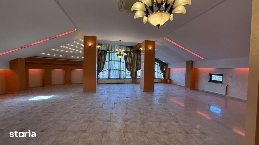 Casă cu 7 camere cu Piscina în Ferentari