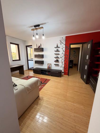 Apartament cu 2 camere semidecomandat în P-ța Gorjului