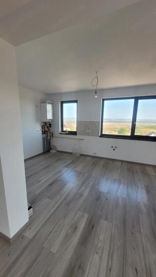 Casă cu 2 camere cu Teren 650 Mp în Chicerea