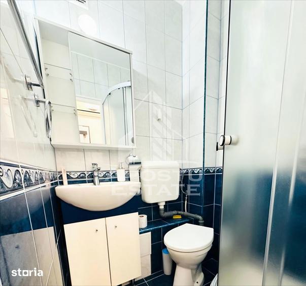 Garsonieră decomandată, mobilată în Central