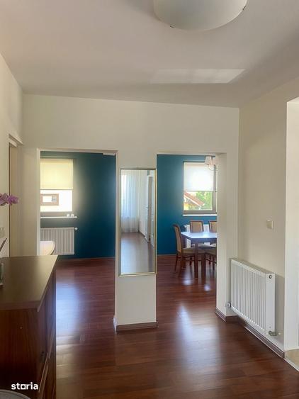 Apartament cu 3 camere în Europa