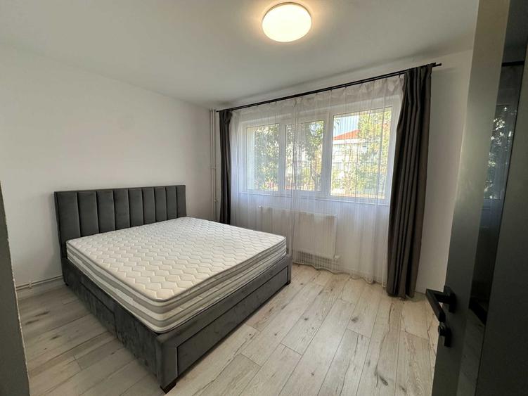 Apartament cu 2 camere semidecomandat în Cornișa