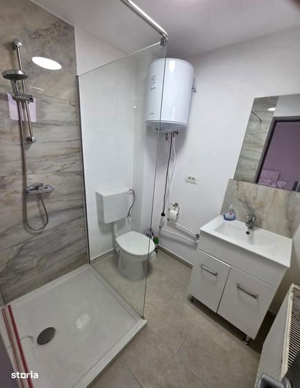 Casă cu 4 camere cu Teren 1836 Mp în Dudeștii Noi