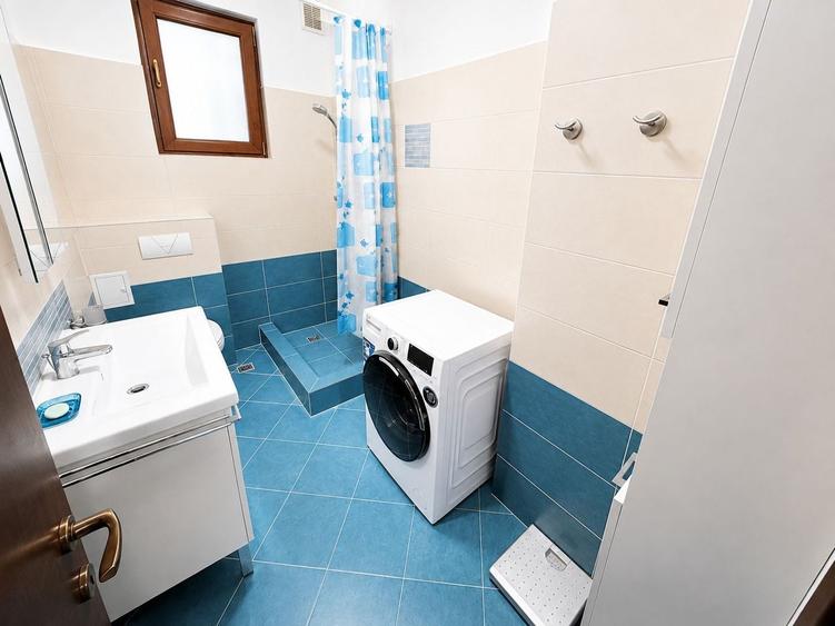 Apartament cu 2 camere decomandat în Floreasca