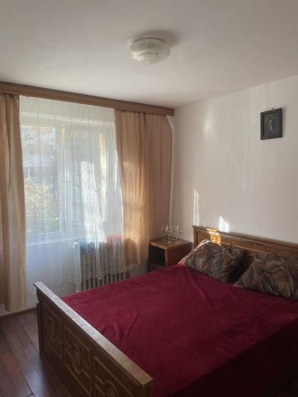 Apartament cu 2 camere decomandat în Rahova