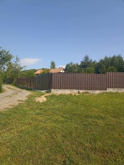 Teren Construcții intravilan de 1000 mp, în Periferie