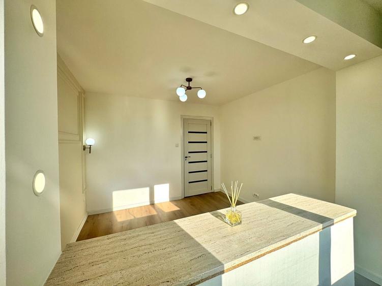 Apartament cu 2 camere semidecomandat în Șagului
