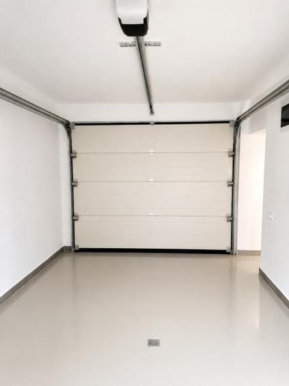 Casă individuală cu 5 camere cu Teren 236 Mp în Central
