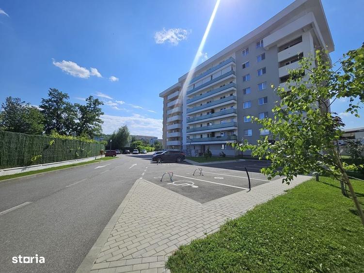 Apartament cu 2 camere decomandat în Central