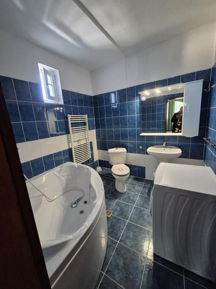 Apartament cu 4 camere decomandat în Centrul Istoric