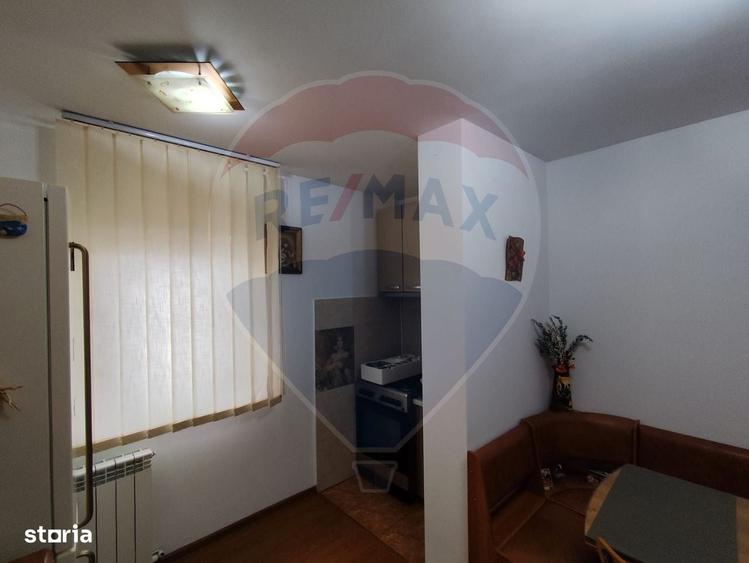 Apartament cu 2 camere semidecomandat în 23 August