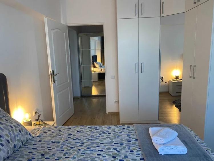 Apartament cu 2 camere decomandat, mobilat în P-ța Muncii