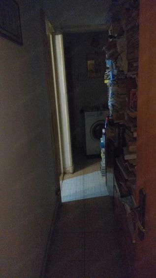 Apartament cu 4 camere semidecomandat în Drumul Taberei